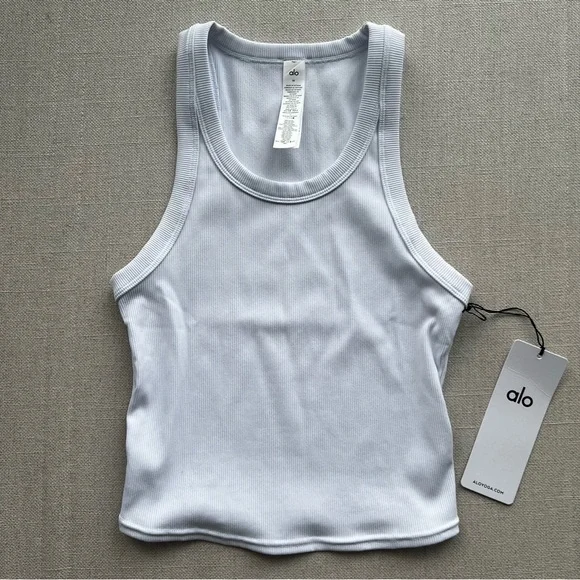 ALO Goddess Ribbed Go-To Tank - Picture 6 of 10